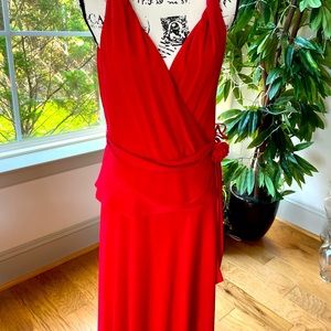 CLEARING OUT MY CLOSET! Red LIZ CLAIBORNE 2-piece dress. Size 10.